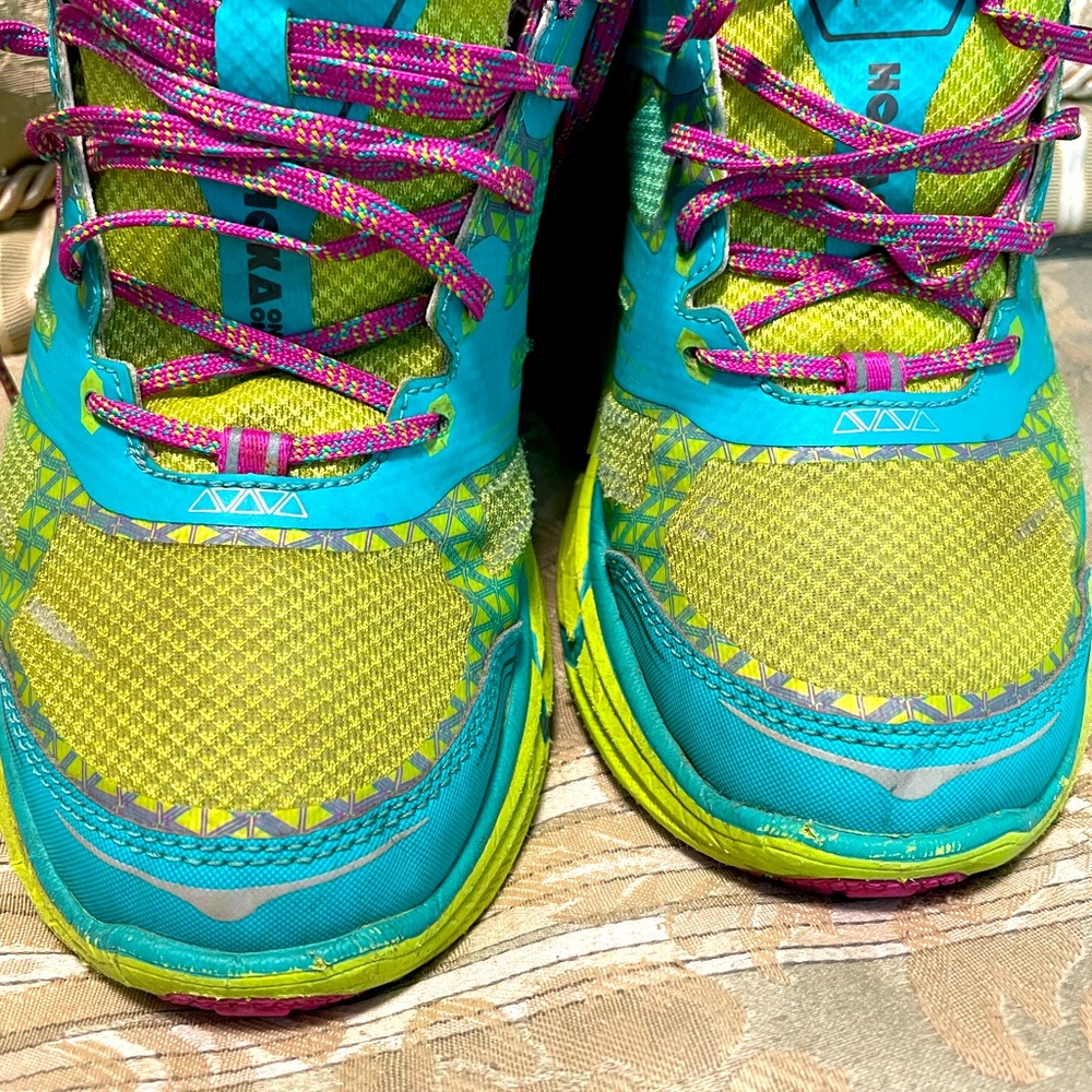 SNEAKERS WOMEN
